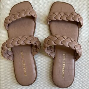 Sincerely Jules sandals size 9.5 never worn new .
